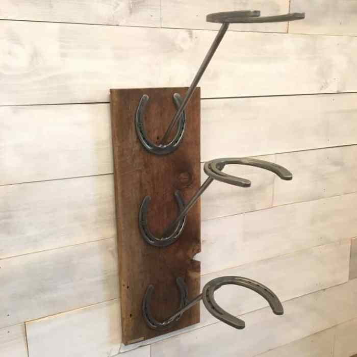 Diy cowboy hat rack