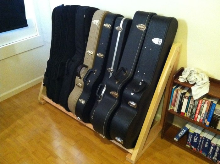 Diy guitar rack